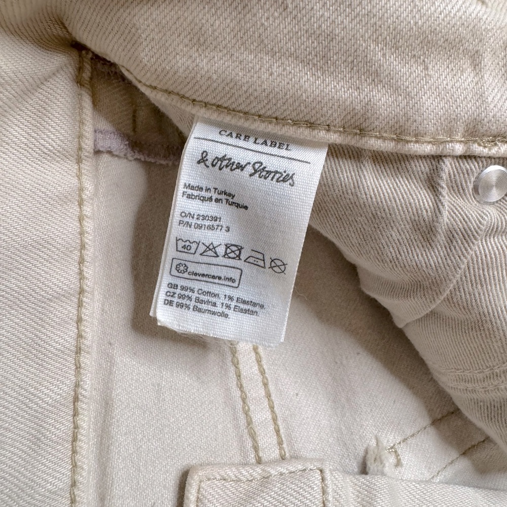 & Other Stories Cotton Wide leg pants in natural 25 
Creme high waisted ankle - Picture 10 of 10
